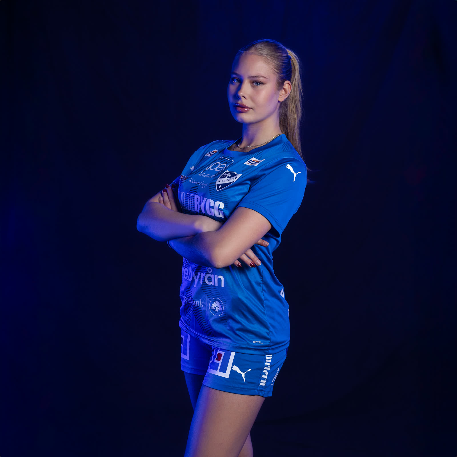 Olivia, IFK Kalmar football player — studio portrait