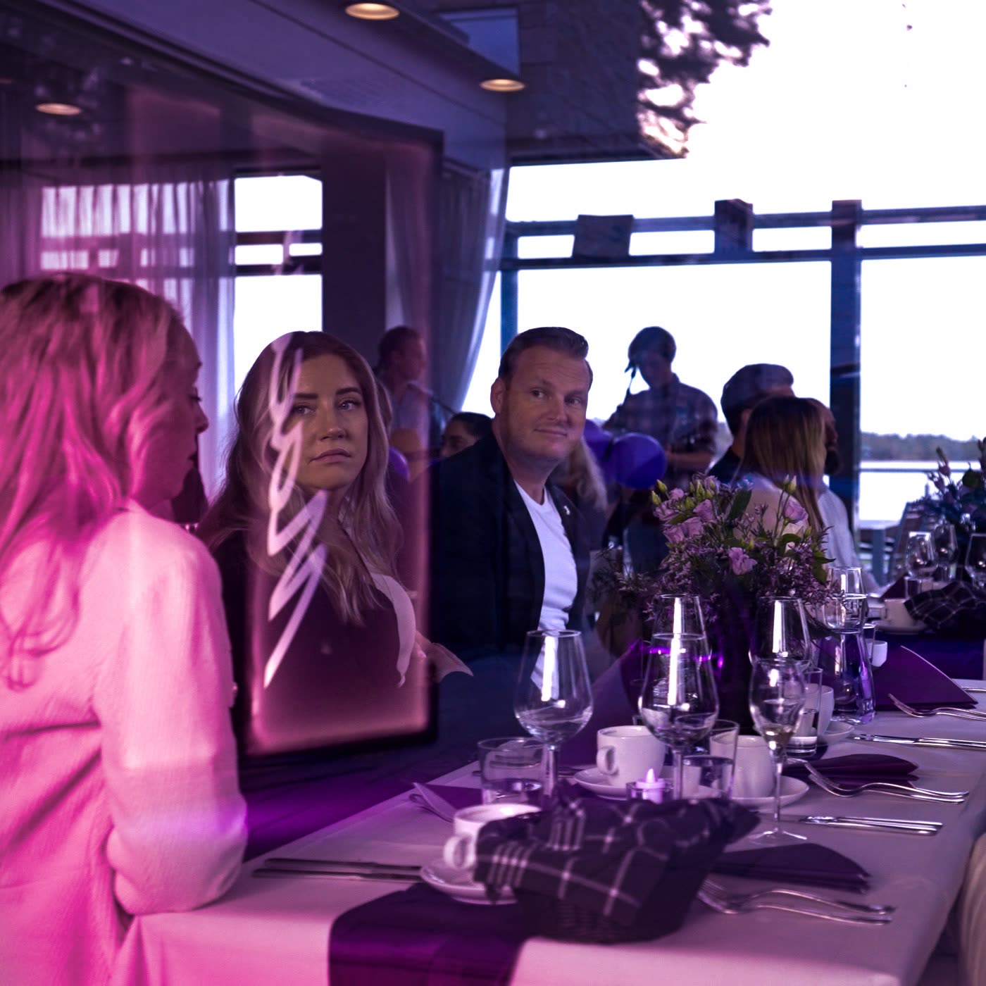 Champagne reception at Porsche Center Kalmar Macan Electric event